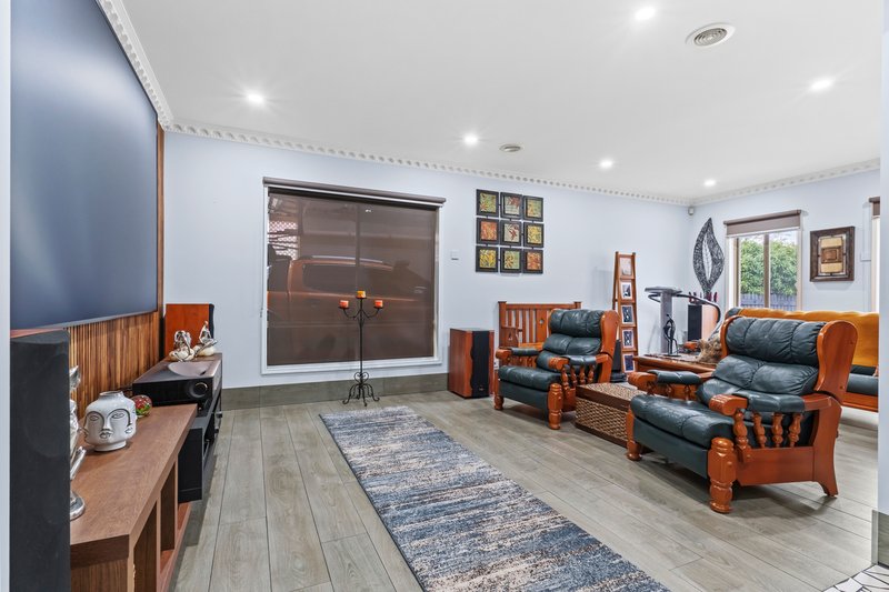 Photo - 5 Paul Harris Drive, Melton West VIC 3337 - Image 8