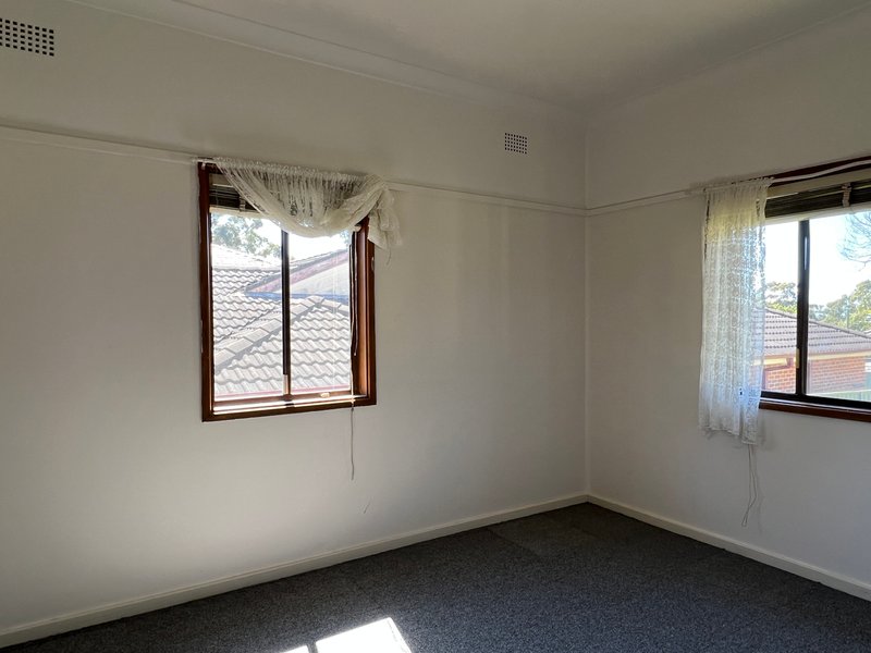 Photo - 5 Paulsgrove Street, Gwynneville NSW 2500 - Image 5