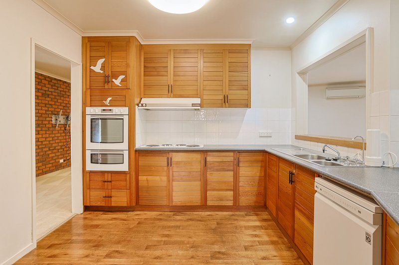 Photo - 5 Pegler Avenue, Mildura VIC 3500 - Image 2