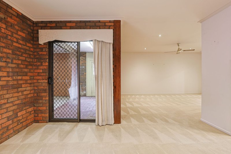 Photo - 5 Pegler Avenue, Mildura VIC 3500 - Image 10
