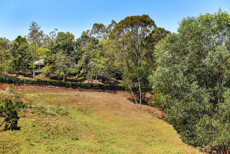 Photo - 5 Pemberton Close, Mount Nathan QLD 4211 - Image 6