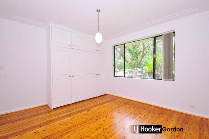 Photo - 5 Penrhyn Ave , Pymble NSW 2073 - Image 7