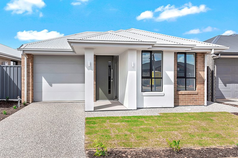 Photo - 5 Peony Road, Angle Vale SA 5117 - Image 1