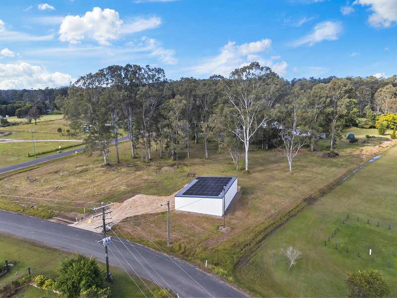 Photo - 5 Pepper Rd , Glenwood QLD 4570 - Image 5