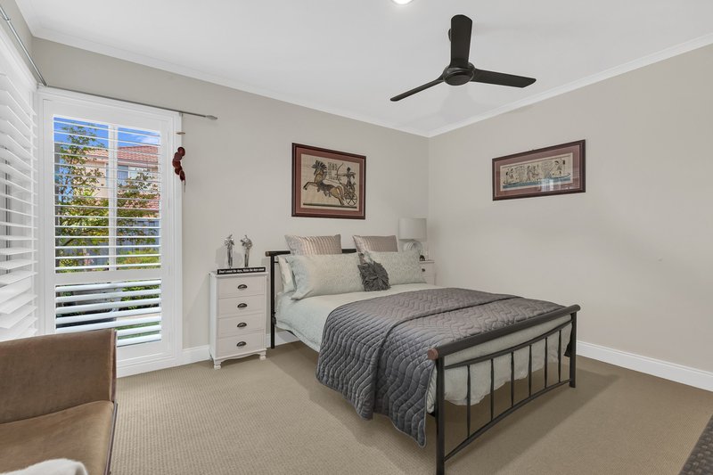 Photo - 5 Peppermint Crescent, Manor Lakes VIC 3024 - Image 13