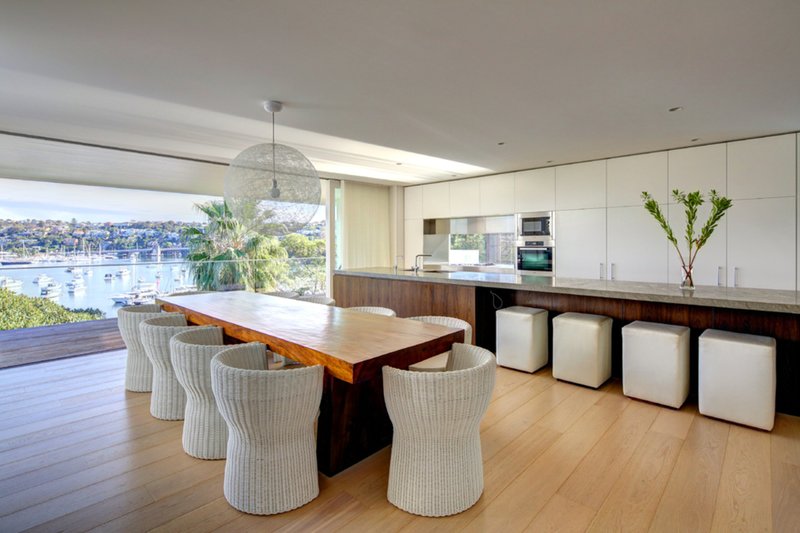 Photo - 5 Peronne Avenue, Clontarf NSW 2093 - Image 2