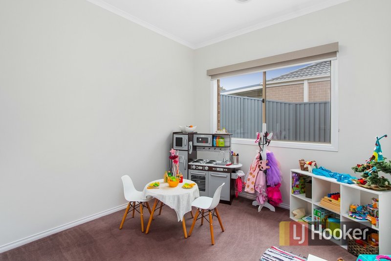 Photo - 5 Perry Court, Pakenham VIC 3810 - Image 14