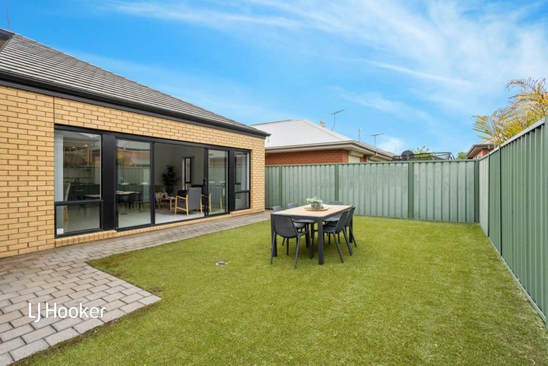 Photo - 5 Phillipson Circuit, Mawson Lakes SA 5095 - Image 14