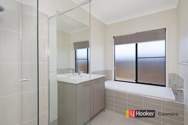 Photo - 5 Picton Court, Upper Coomera QLD 4209 - Image 13