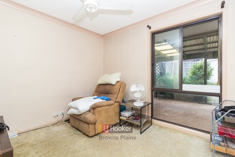 Photo - 5 Pimento Court, Boronia Heights QLD 4124 - Image 4