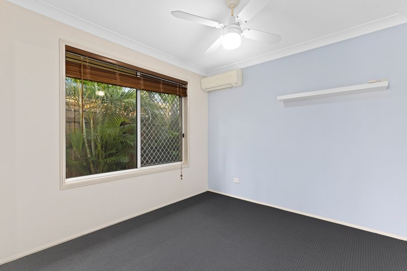 Photo - 5 Pinaster Street, Forest Lake QLD 4078 - Image 6