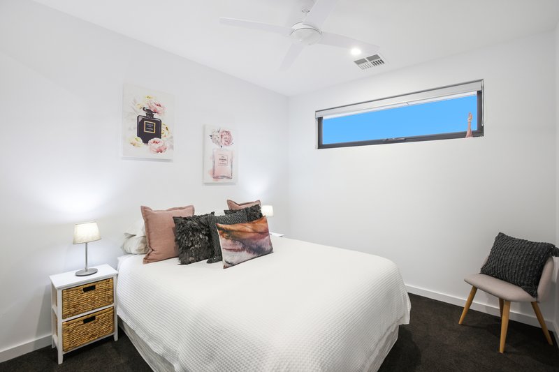 Photo - 5 Pine Lodge Crescent, Grange SA 5022 - Image 20