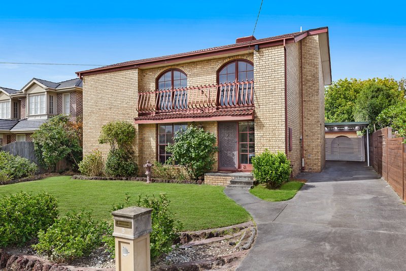 5 Pineda Court, Glen Waverley VIC 3150