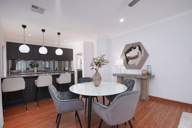 Photo - 5 Pinewood Avenue, Kardinya WA 6163 - Image 9
