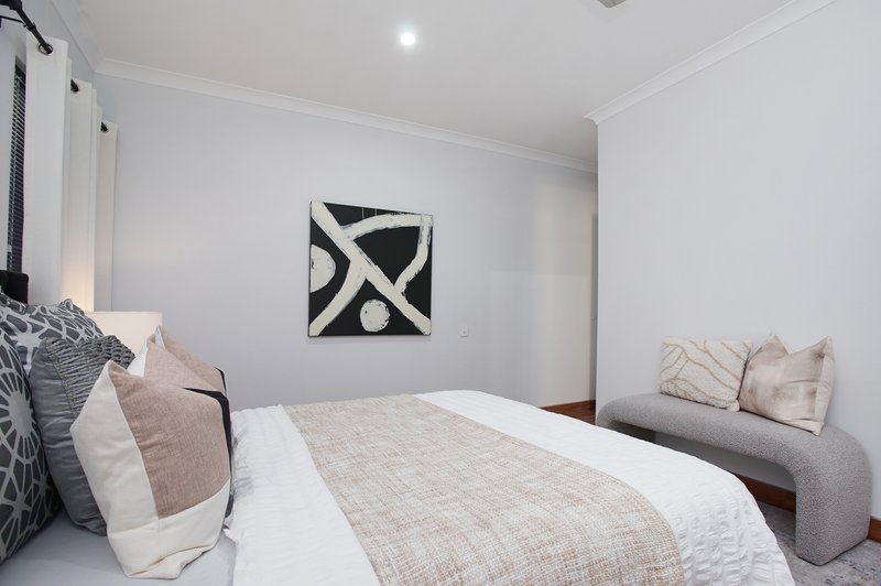 Photo - 5 Pinewood Avenue, Kardinya WA 6163 - Image 19