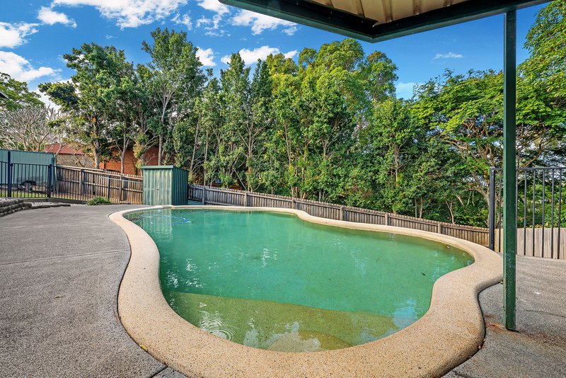 Photo - 5 Pinjarra Place, Worongary QLD 4213 - Image 6