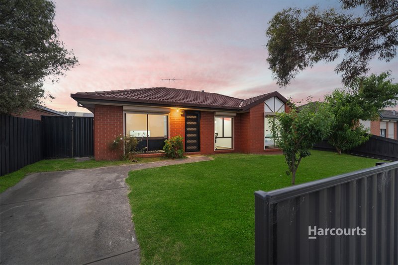 Photo - 5 Pinnacle Way, Hampton Park VIC 3976 - Image 2