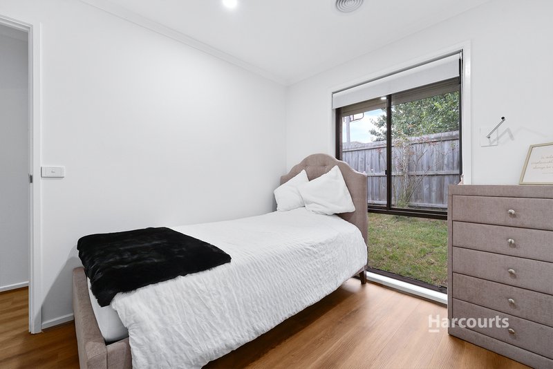 Photo - 5 Pinnacle Way, Hampton Park VIC 3976 - Image 10