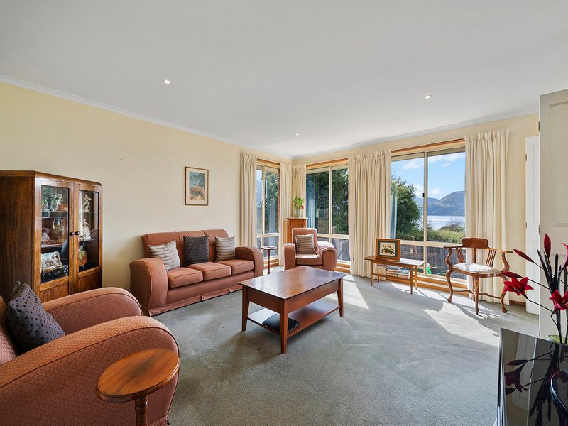 Photo - 5 Pinot Court, Berriedale TAS 7011 - Image 12