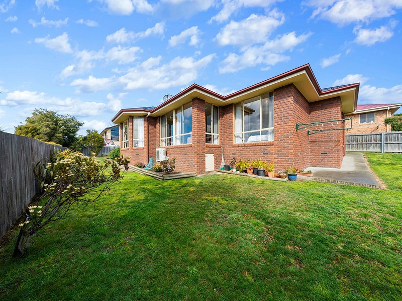 Photo - 5 Pinot Court, Berriedale TAS 7011 - Image 24