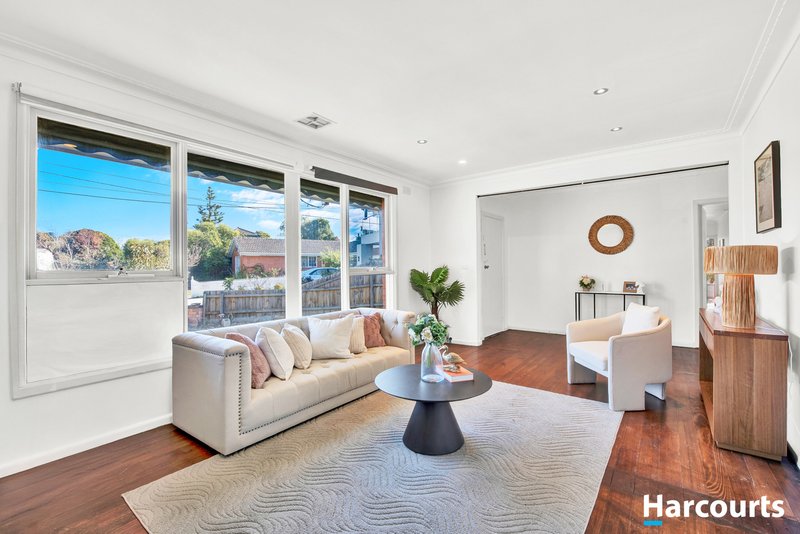 Photo - 5 Pontin Court, Burwood East VIC 3151 - Image 3