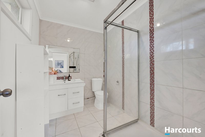 Photo - 5 Pontin Court, Burwood East VIC 3151 - Image 12