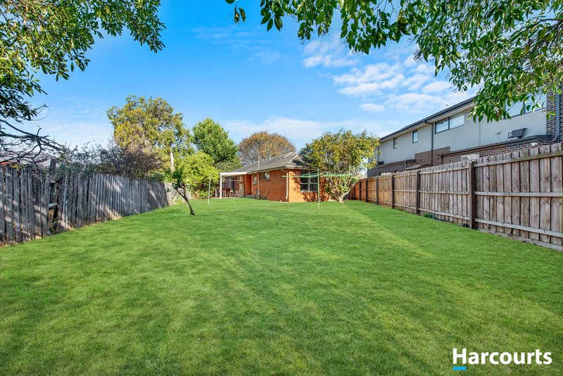 Photo - 5 Pontin Court, Burwood East VIC 3151 - Image 15