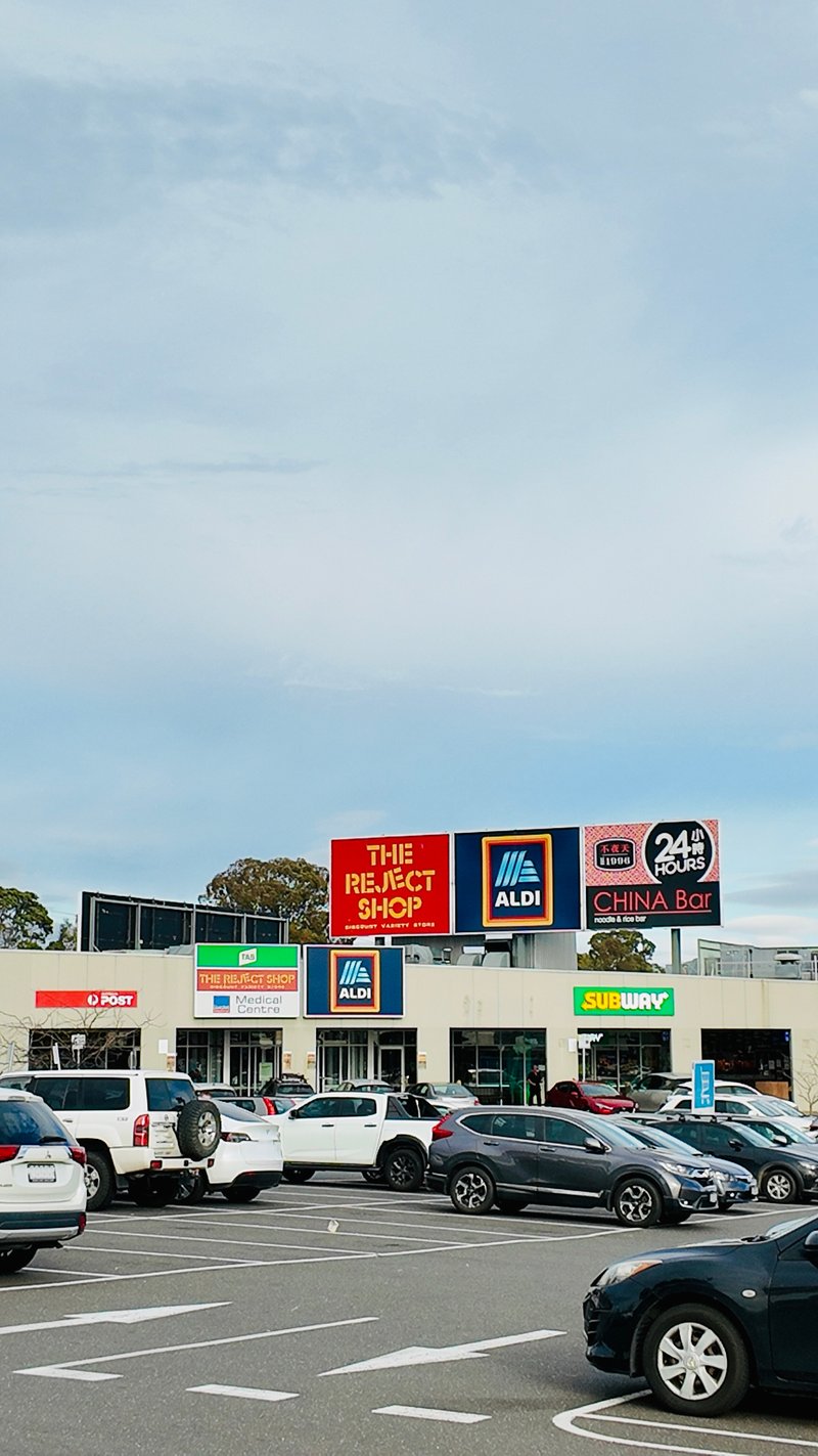 Photo - 5 Pontin Court, Burwood East VIC 3151 - Image 22