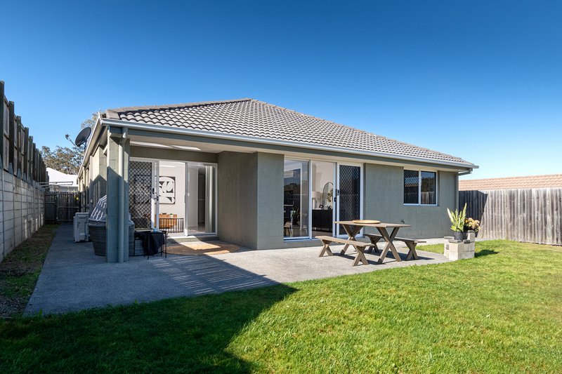 Photo - 5 Poppy Crescent, Springfield Lakes QLD 4300 - Image 18