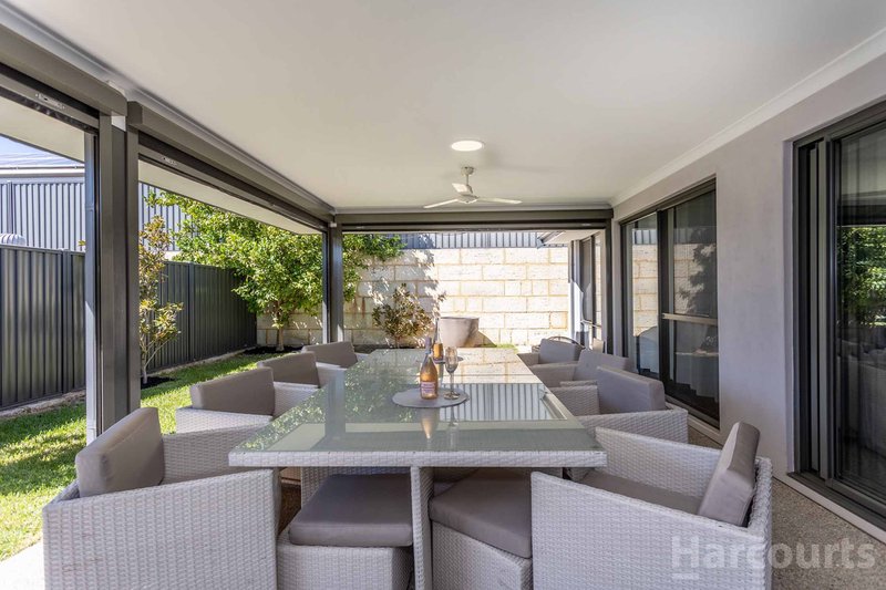 Photo - 5 Porro Road, Landsdale WA 6065 - Image 5