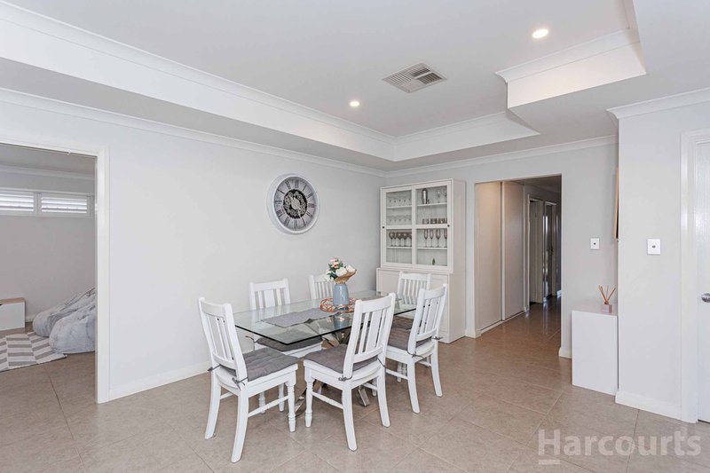 Photo - 5 Porro Road, Landsdale WA 6065 - Image 14