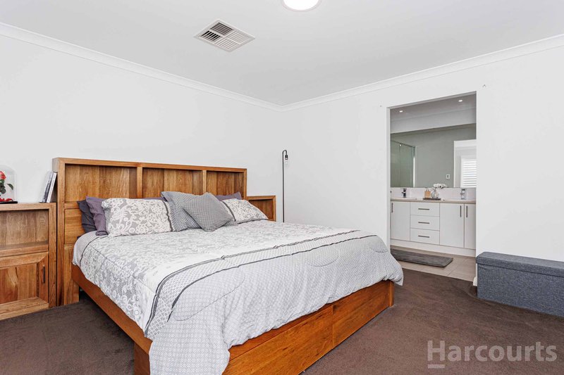 Photo - 5 Porro Road, Landsdale WA 6065 - Image 16