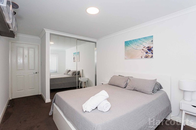 Photo - 5 Porro Road, Landsdale WA 6065 - Image 27