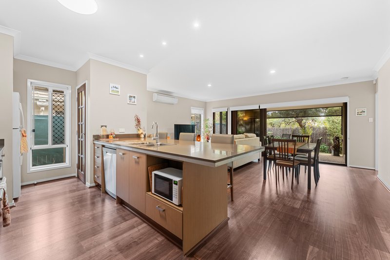 Photo - 5 Portmarnock Street, North Lakes QLD 4509 - Image 4
