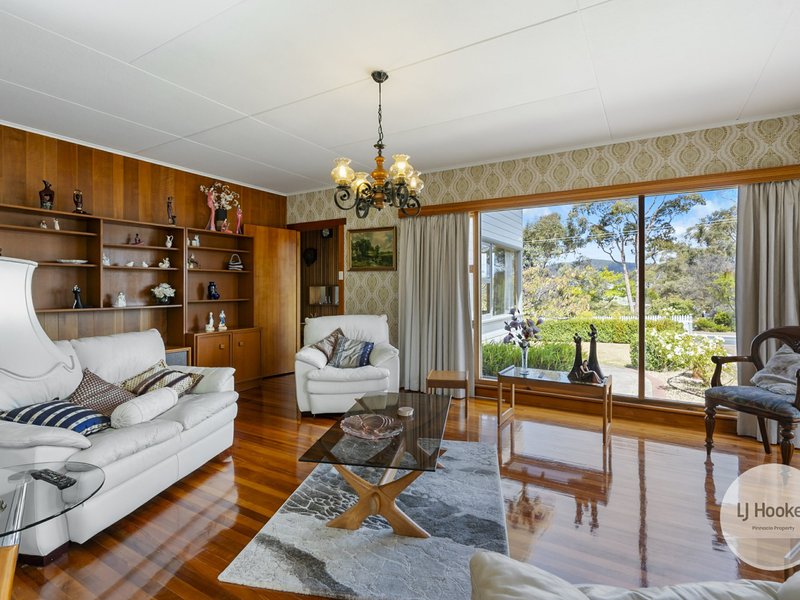 Photo - 5 Powell Road, Blackmans Bay TAS 7052 - Image 4