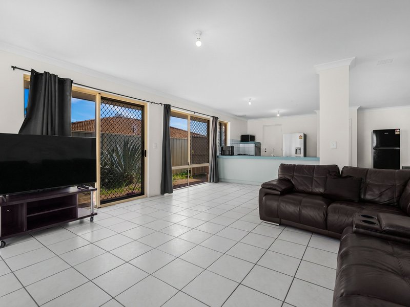 Photo - 5 Primus Place, Warnbro WA 6169 - Image 10