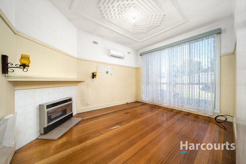 Photo - 5 Princes Highway, Warragul VIC 3820 - Image 4