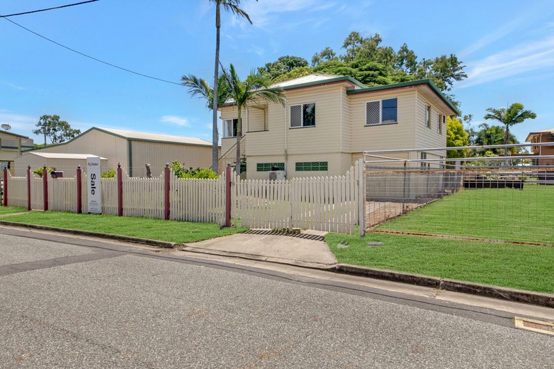 Photo - 5 Princess Street, Berserker QLD 4701 - Image 2