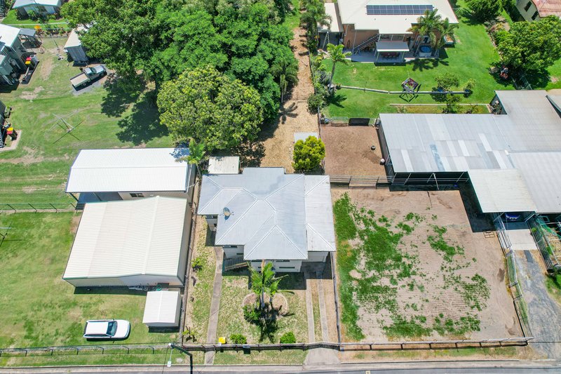 Photo - 5 Princess Street, Berserker QLD 4701 - Image 3