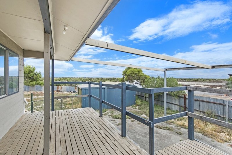 Photo - 5 Prion Court, Thompson Beach SA 5501 - Image 10