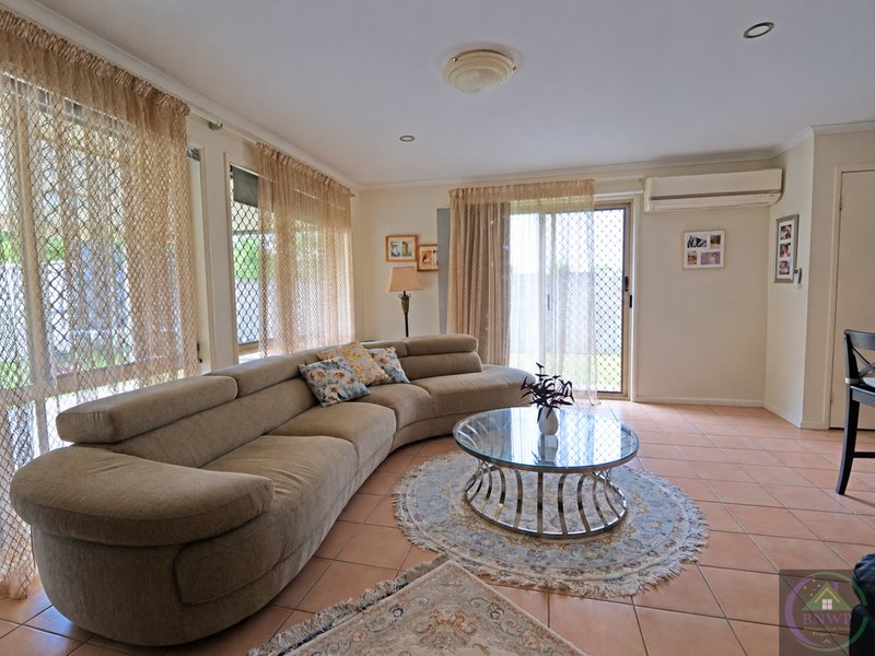 Photo - 5 Prospect Place, Upper Kedron QLD 4055 - Image 3