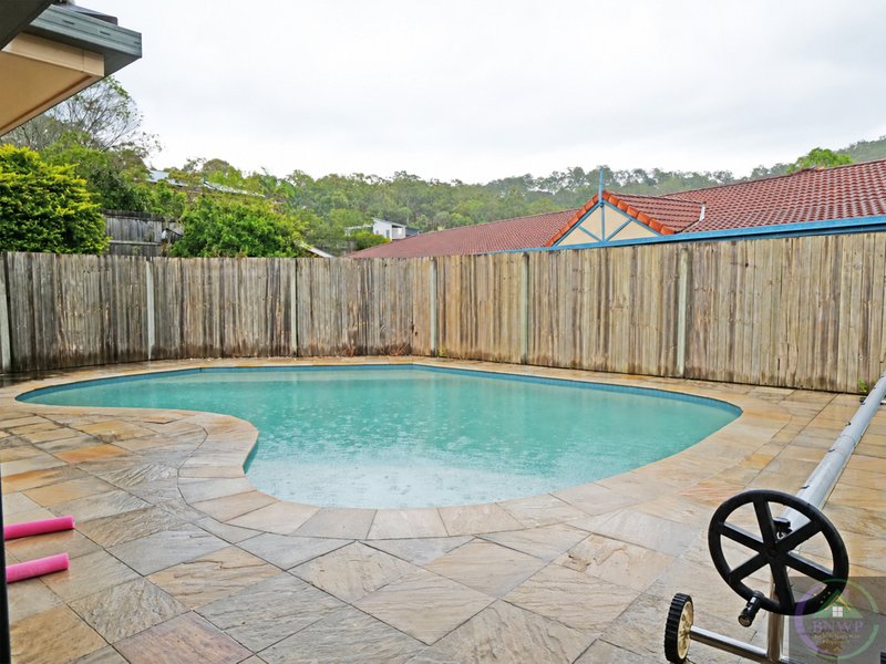 Photo - 5 Prospect Place, Upper Kedron QLD 4055 - Image 14