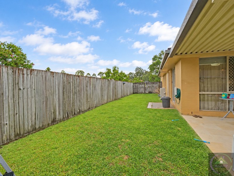 Photo - 5 Prospect Place, Upper Kedron QLD 4055 - Image 15