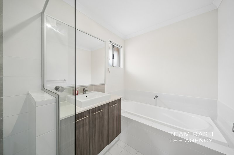 Photo - 5 Provolone Way, Byford WA 6122 - Image 11