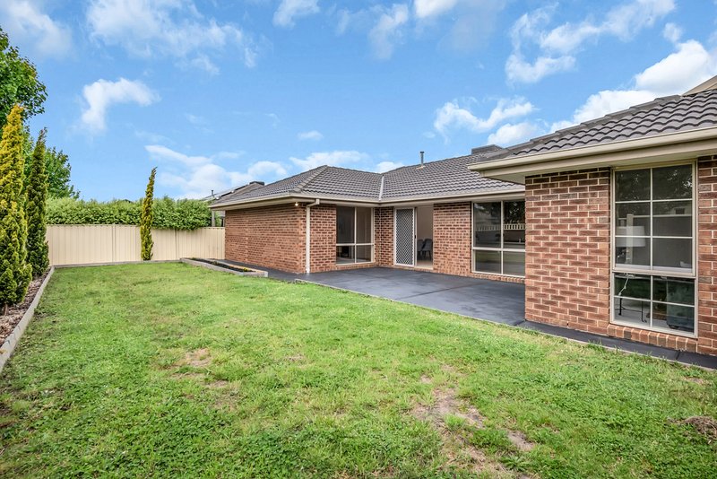 Photo - 5 Pymble Gardens, Craigieburn VIC 3064 - Image 21