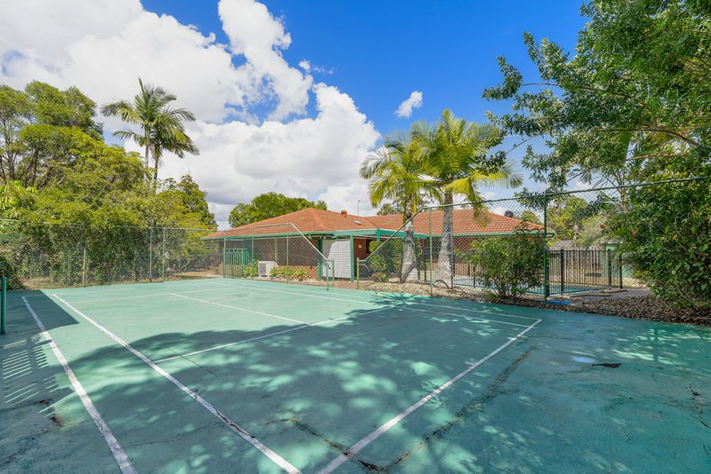 Photo - 5 Queenscliff Crescent, Robina QLD 4226 - Image 15