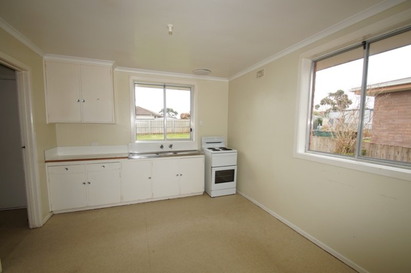 Photo - 5 Quinn Avenue, George Town TAS 7253 - Image 3