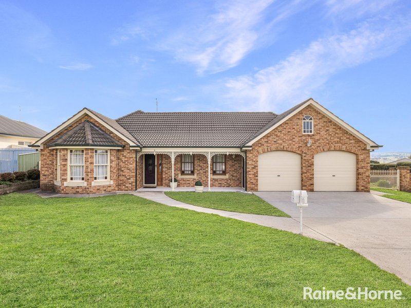 Photo - 5 Quinn Court, Llanarth NSW 2795 - Image 1