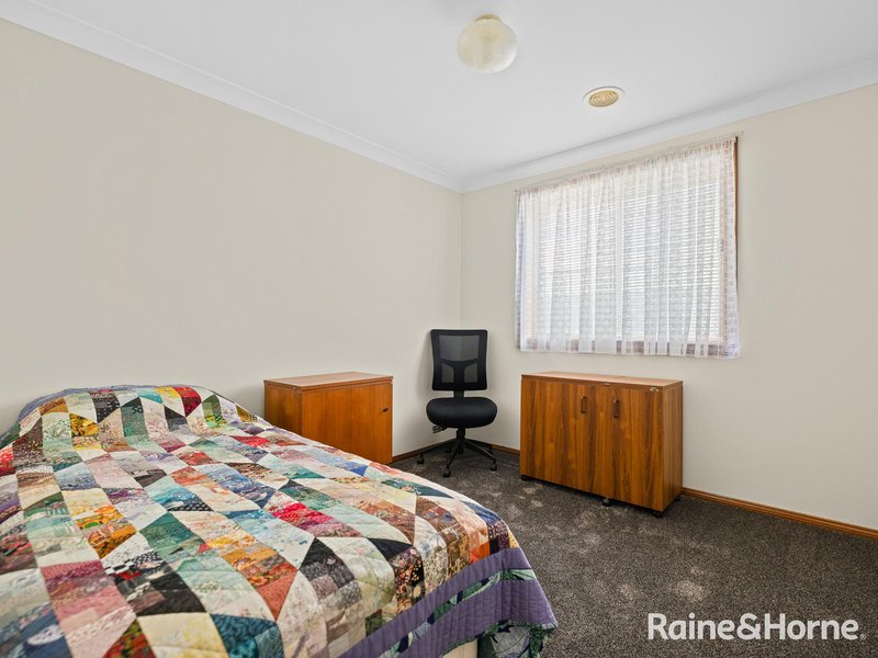 Photo - 5 Quinn Court, Llanarth NSW 2795 - Image 12