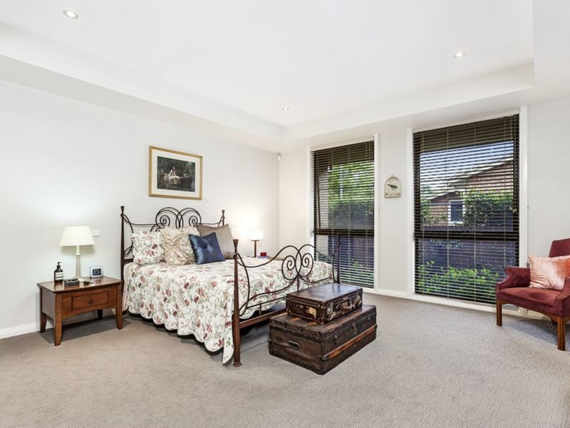 Photo - 5 Quiros Street, Griffith ACT 2603 - Image 7